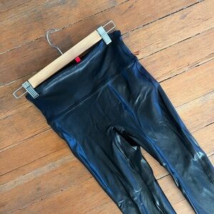 Spanx Faux Leather Legging Small